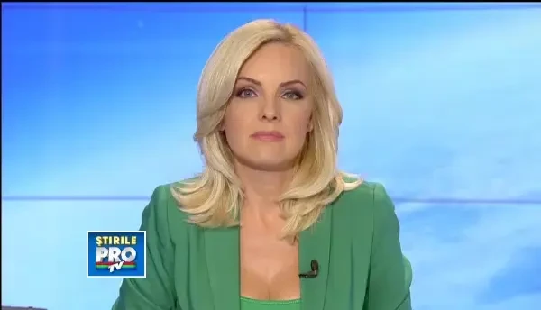 Speriat de impozitul de 75% promis de Hollande, cel mai bogat om din Franta vrea sa plece in exil