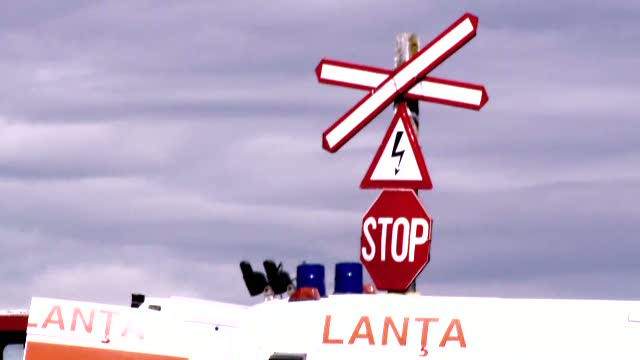 Au murit pentru 8 lei/zi. Victimele accidentului din Covasna, platite chiar de tractoristul vinovat