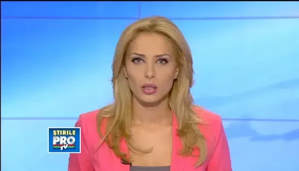 A doua seara cu impuscaturi in Capitala. Un barbat a iesit pe strada cu SABIA in fata politistilor