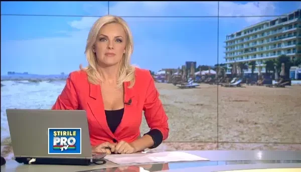 Pe litoral miroase a toamna. Zeci de mii de turisti au ramas dezamagiti de vreme si temperatura apei