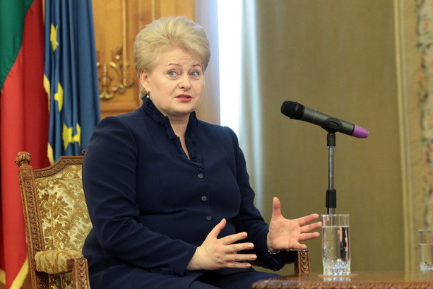 Mesaj DUR din partea presedintei Lituaniei: Criza politica a impins Romania la periferia UE