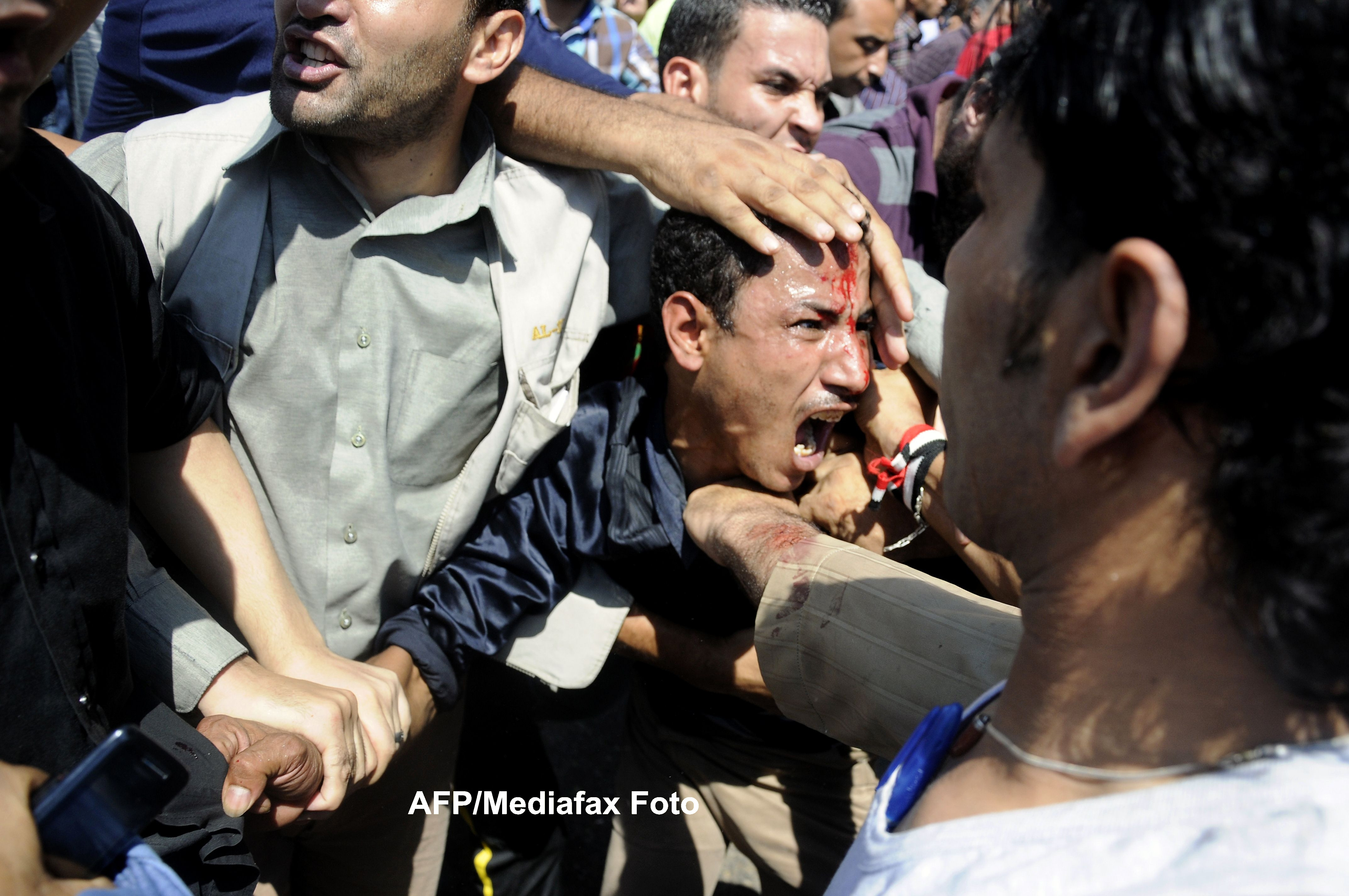 Proiectul de Constitutie prevede judecarea civililor de catre armata in Egipt