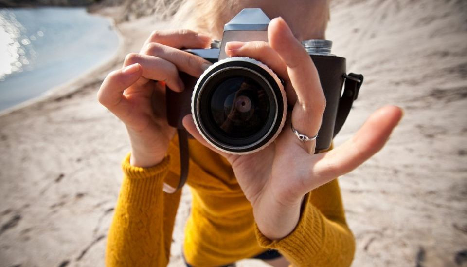 De la alb-negru la gigapixel. Cum ne-au ajutat camerele foto sa surprindem amintiri de neuitat