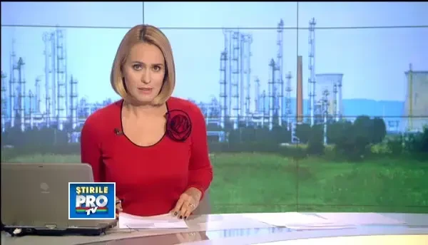 Ministrul Liviu Pop a fost intampinat cu huiduieli la combinatul Oltchim Ramnicu Valcea