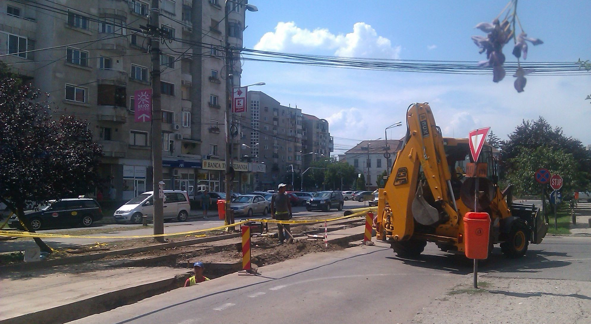 Pregatiri pentru haosul din trafic in prima zi de scoala. Santierele din Arad vor provoca ambuteiaje
