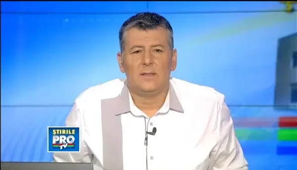 Un cal scapat de sub control a facut ravagii la Deva. Zece masini au fost avariate