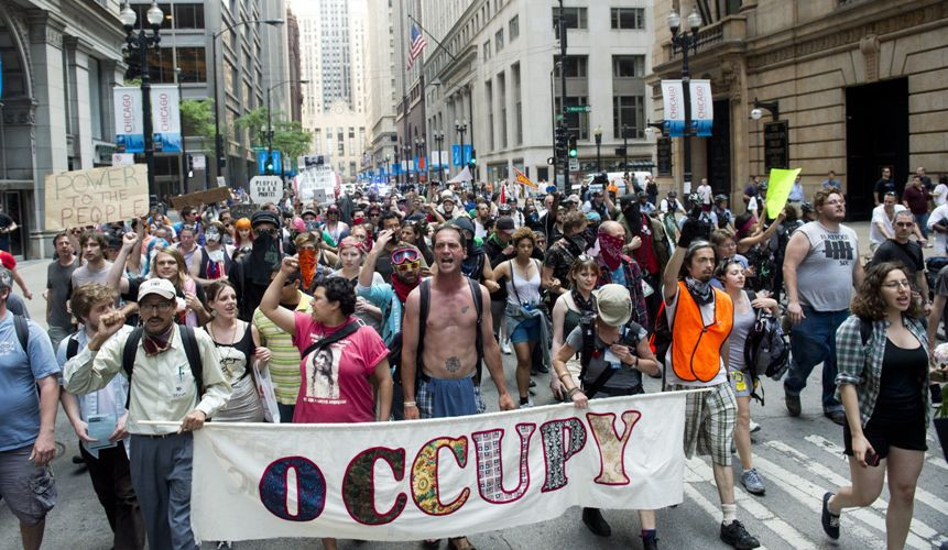 Unde dispare cofidentialitatea pe Twitter. Reteaua de socializare, somata legal sa "incalce" regula