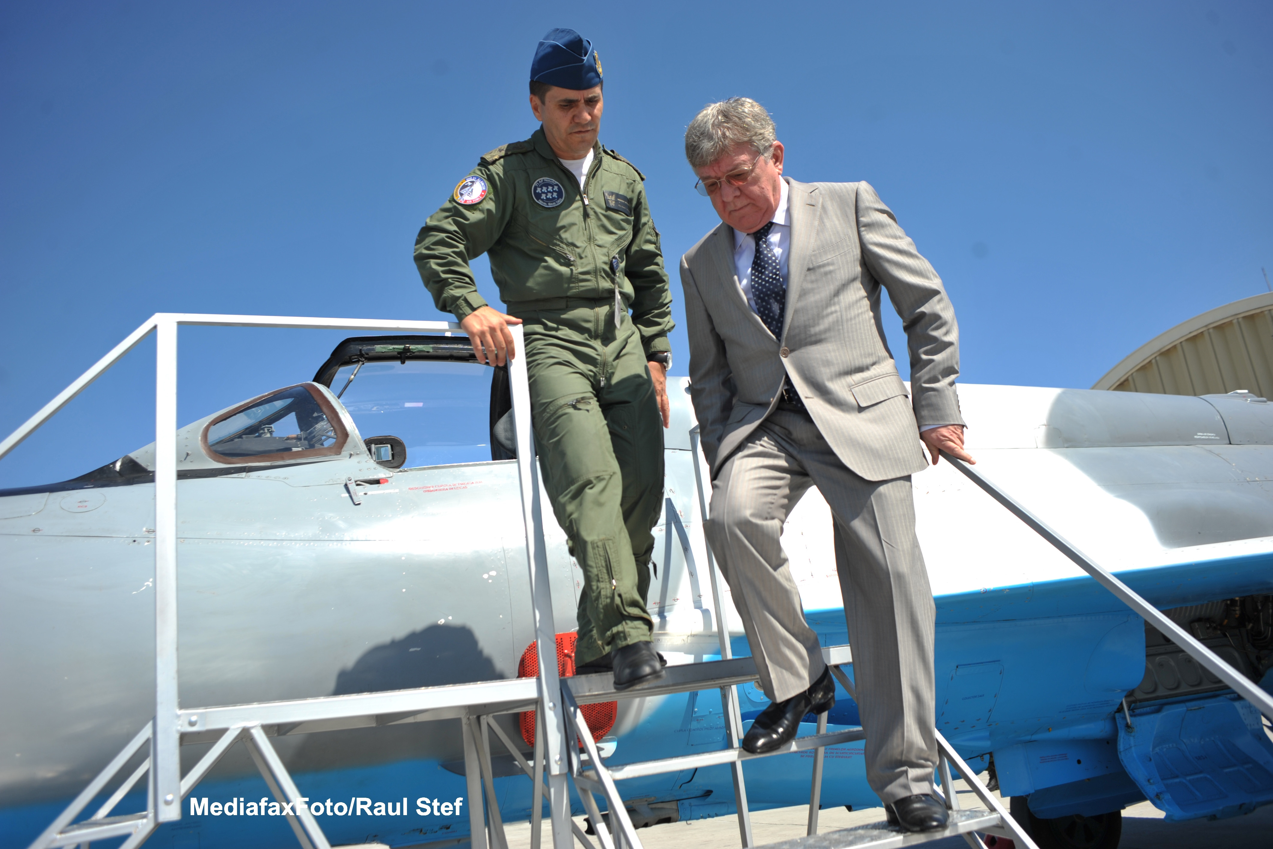 Ministrul Dobritoiu despre Politia aeriana: Speram ca vom lua o decizie politica in scurt timp