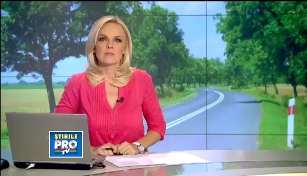 Turistii straini care fac turul Europei pe biciclete au fost ATACATI cu pietre de tigani, in Salaj