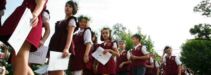 Inspectoratul Scolar Cluj cauta solutii pentru reducerea numarului de absente in randul elevilor