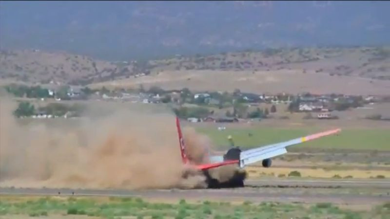 VIDEO. Un pilot reuseste sa aduca in siguranta un avion la sol, in ciuda unei defectiuni majore