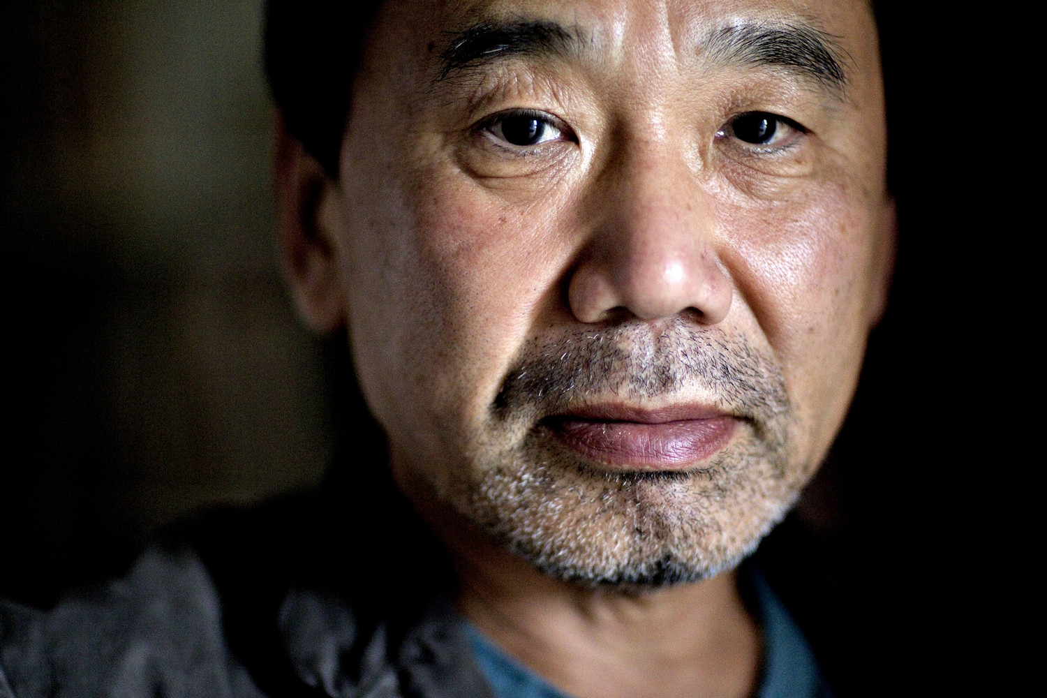 Haruki Murakami, favorit la Premiul Nobel pentru Literatura! Ce nu stiai despre Murakami: