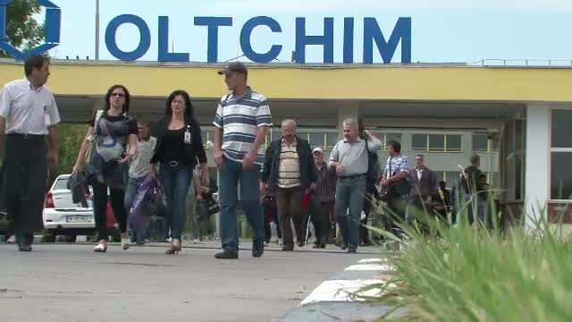 Circul privatizarii unui COLOS. Cine sunt adevaratele victime ale scandalului Oltchim