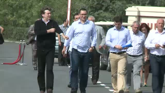 Tensiuni intre politicienii puterii. Partenerii de alianta vor locuri in plus peste cele negociate