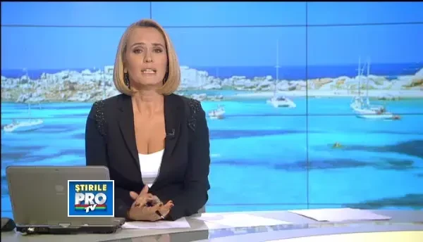 Ghinionul se tine scai de ducesa de Cambridge. Cat pe ce sa ramana in lenjerie intima la aeroport