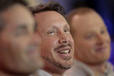 Cel mai bine platit CEO din America isi conduce firma de 35 de ani