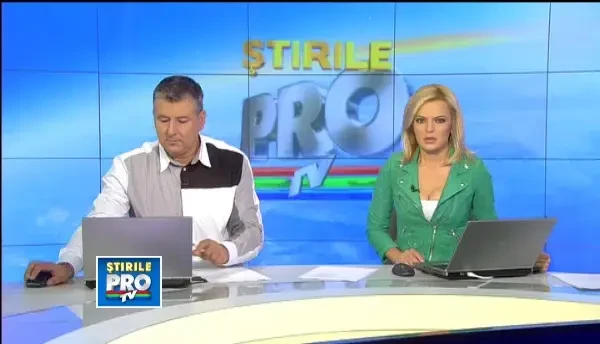 Sute de oameni au participat la sfintirea unei noi manastiri, in Dambovita