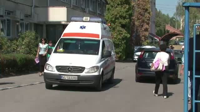 Caz SINISTRU in Valcea. Mama si bebelus, morti in sala de nasteri. Rudele: "Bagati-i la loc copilul"