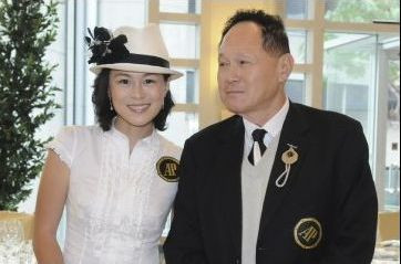 Un magnat din Hong Kong ofera 50 de milioane de euro aceluia care o va seduce pe fiica lui lesbiana