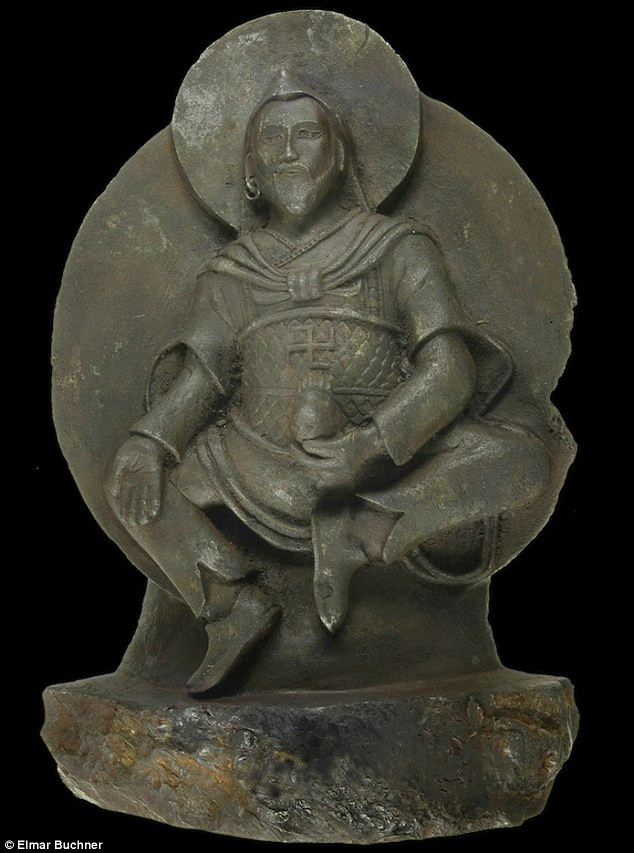 Descoperire uluitoare, facuta in timpul unei expeditii naziste din 1938: statuia din meteorit