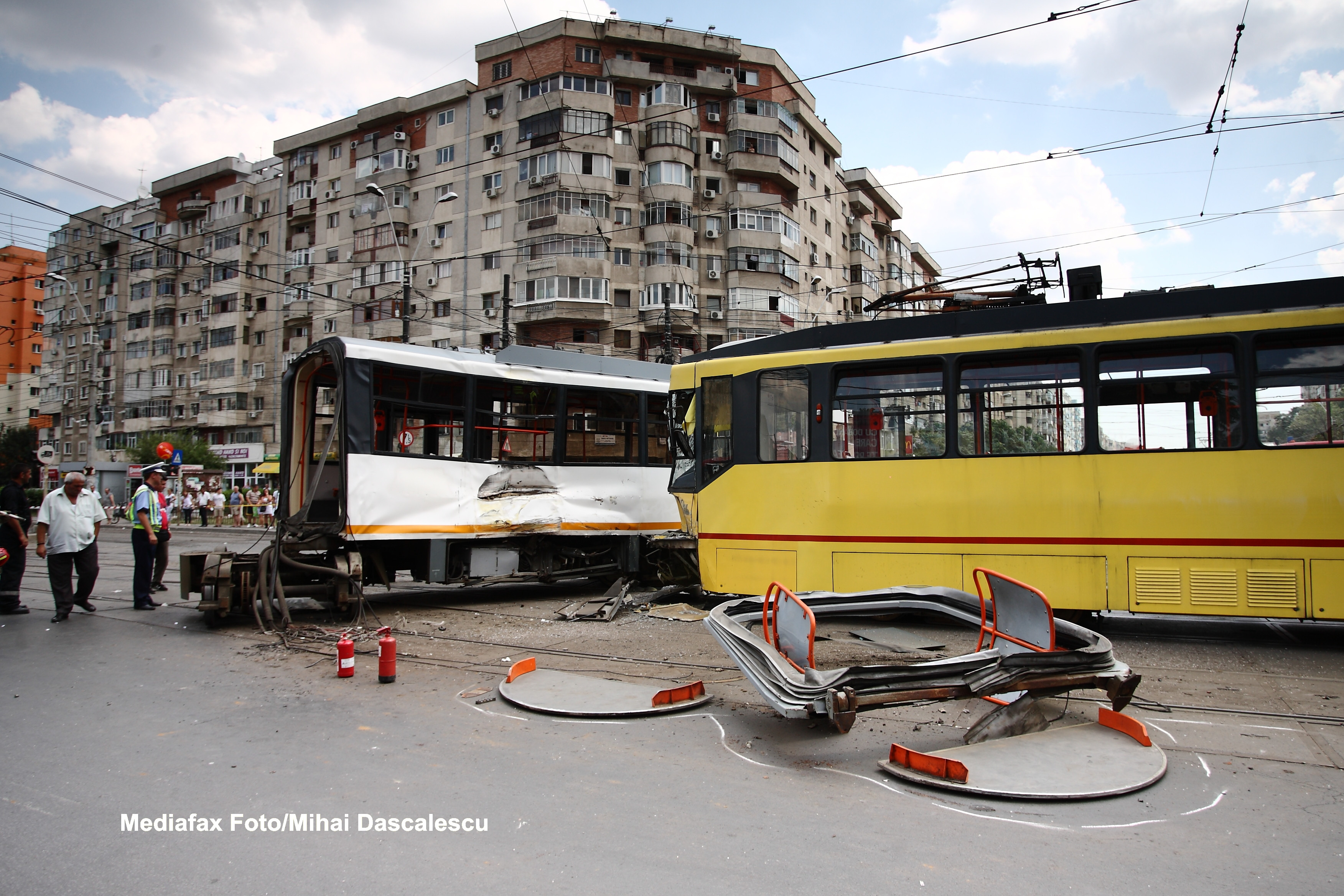 Doua tramvaie s-au ciocnit la Galati. Cinci femei au fost ranite