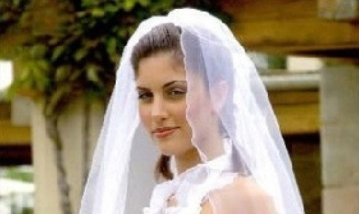 "Am trait in minciuna". Ce a descoperit o femeie dupa 26 de ani de la nunta