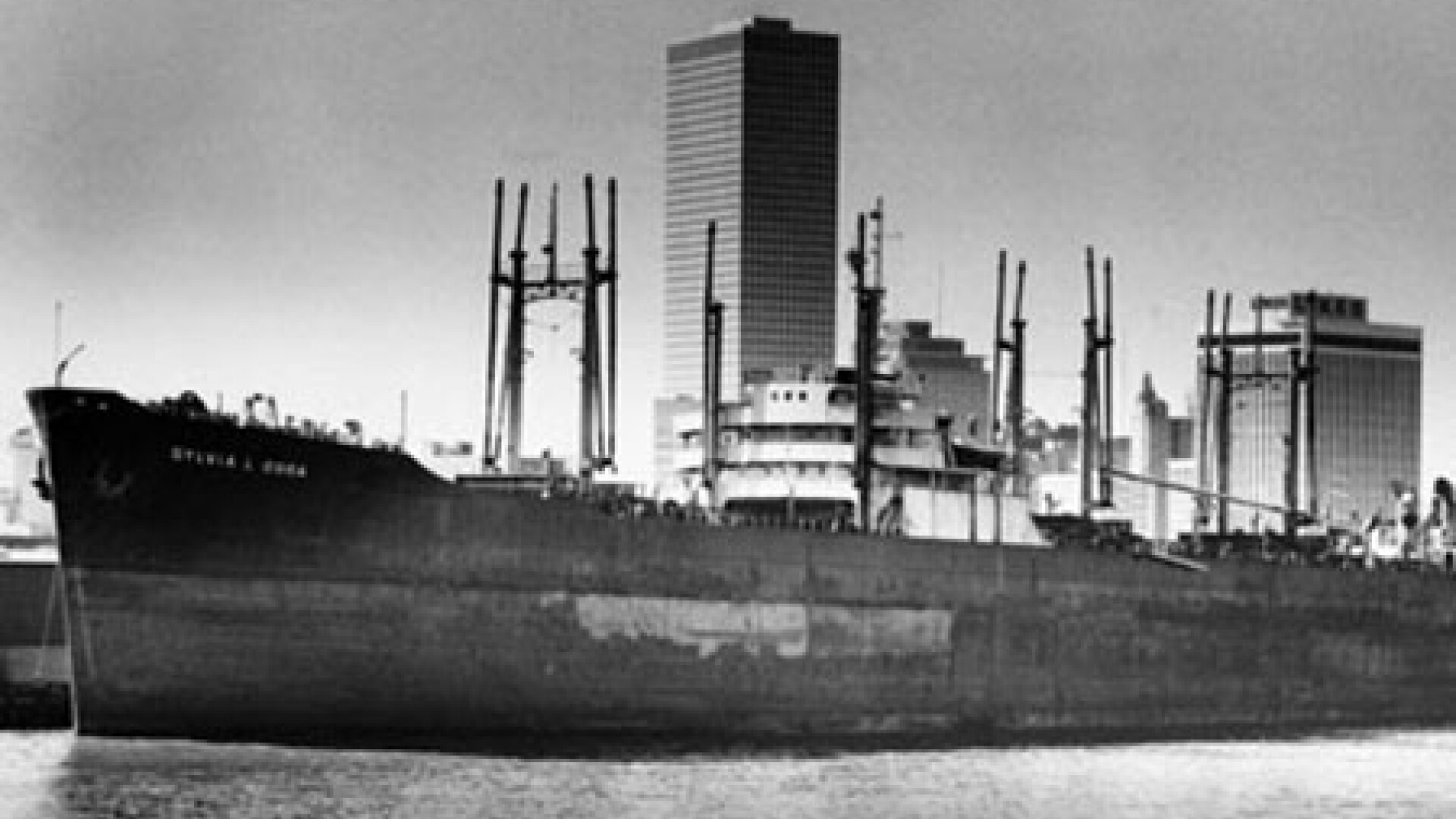 Queen Sulphur, Triunghiul Bermudelor