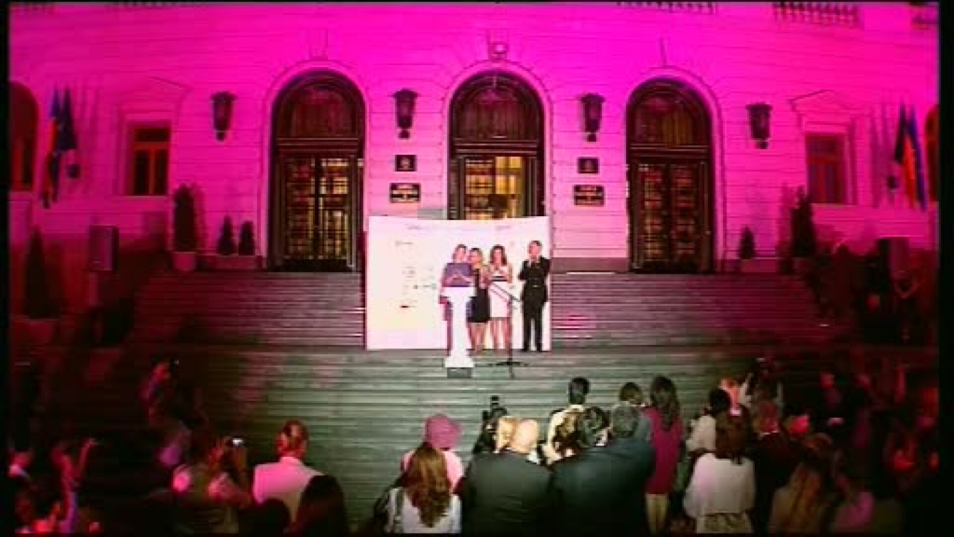 Fundatia Renasterea incearca sa readuca speranta. Al XII-lea an de lupta impotrica cancerului la san