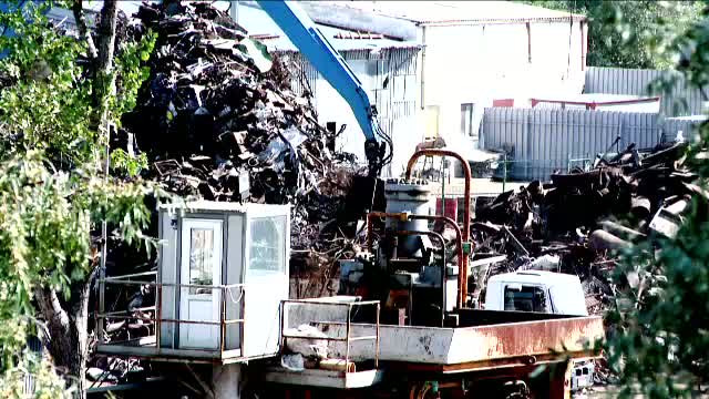 Duminica, la "Romania, te iubesc": Ancheta pe larg despre mafia fierului si lupta pentru suprematie