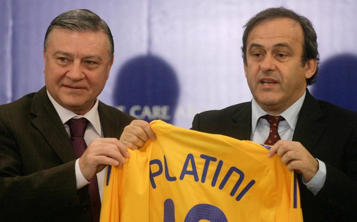 Presedintele UEFA avertizeaza cluburile romanesti in privinta manifestarilor rasiste