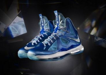 Pantoful de la Nike, care a starnit indignarea dupa aflarea pretului. Cele mai noi IMAGINI