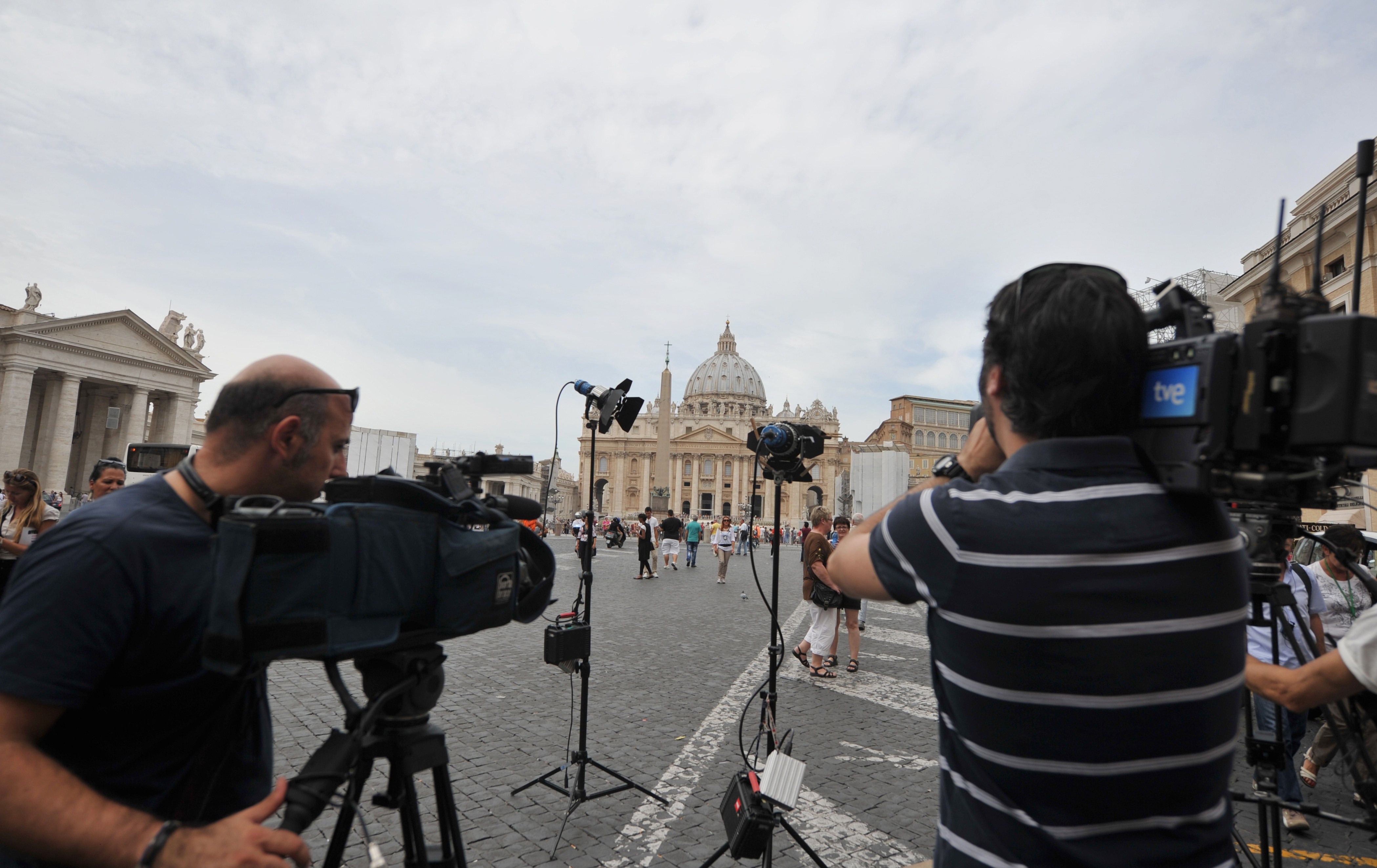 Cum se va alege noul Suveran Pontif. Decizia ar urma sa fie luata pana pe 31 martie, de Pasti