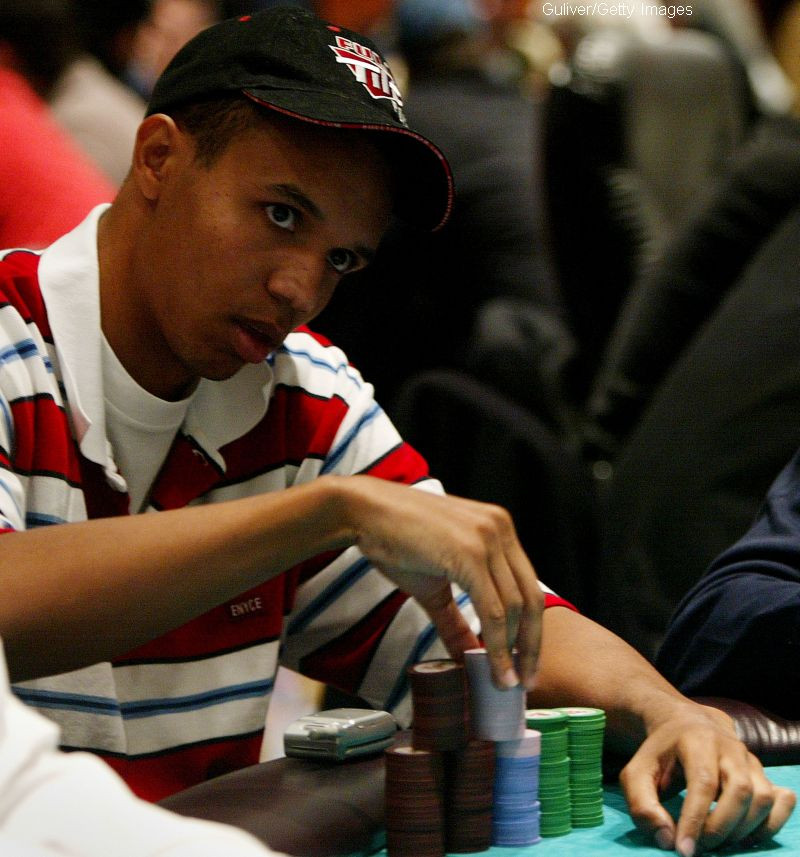 Phil Ivey a dat in judecata un casino din Anglia. "Imi datoreaza 12 milioane de dolari"