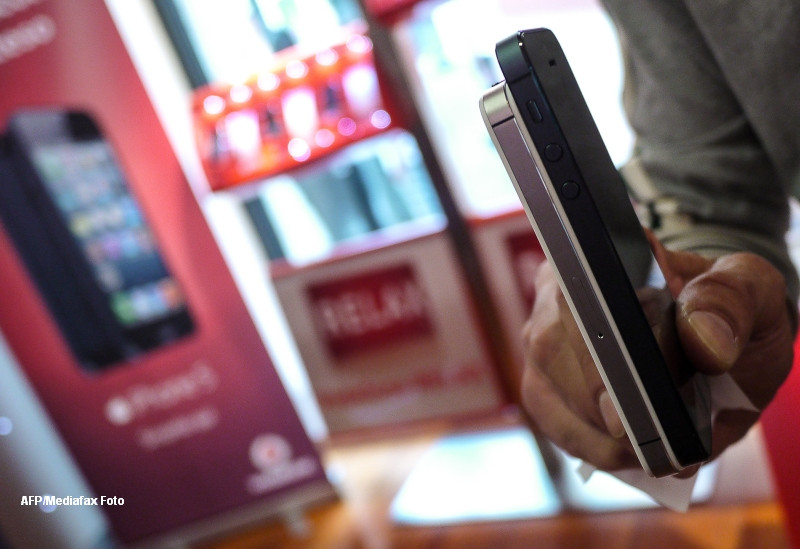 Doua dintre cel mai bine vandute telefoane mobile - printre cele mai toxice dispozitive