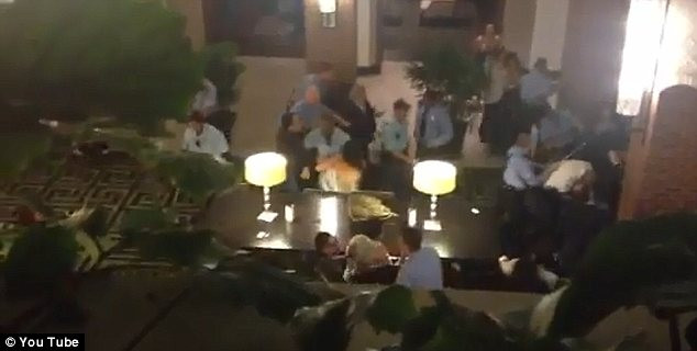 Ziua nuntii a devenit cel mai negru cosmar pentru doua mirese. Incidentul ce a declansat dezastrul