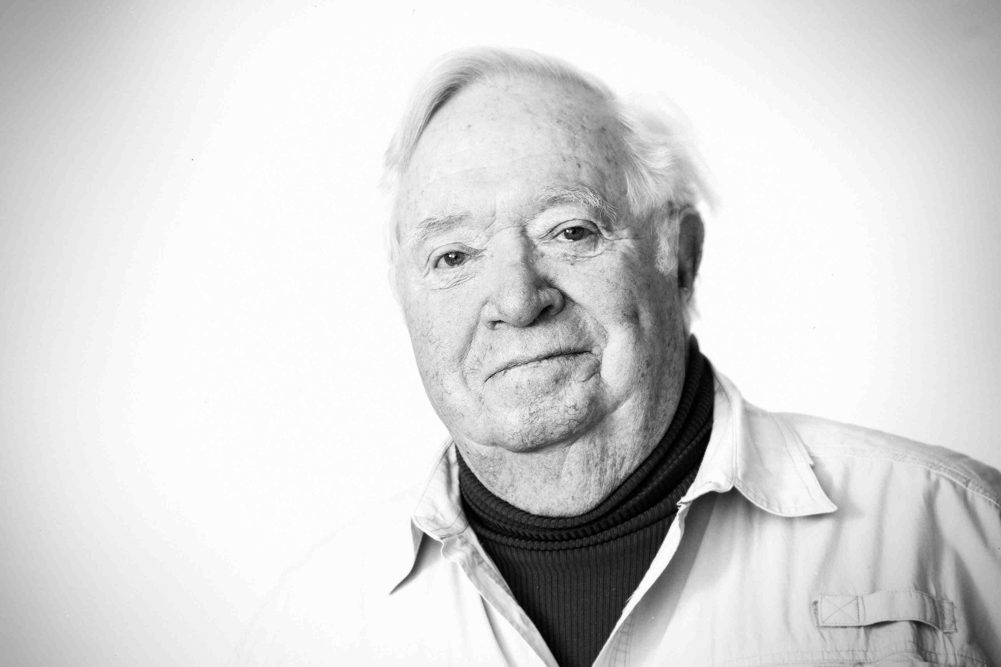 Pune umarul ca sa-si piarda propriile recorduri. Povestea omului care a facut posibila aselenizarea