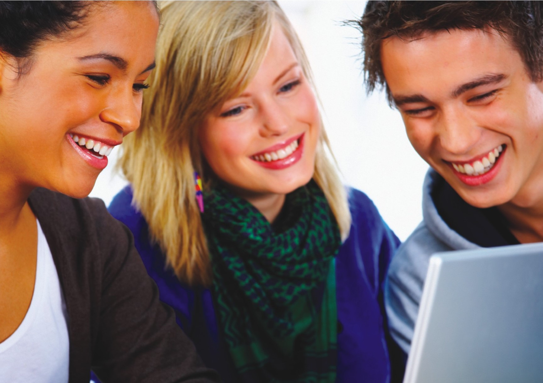 Cum sa fii fericit la locul de munca: ITI SPUNEM NOI!