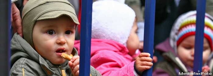 Mamele vor primi din nou 85% din venit, lunar. Prima indemnizatie majorata, in noiembrie