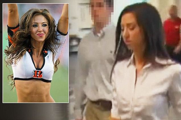 "Nu va intereseaza ce fac acum cu el". Profesoara, de mana cu elevul pe care l-a violat, la tribunal