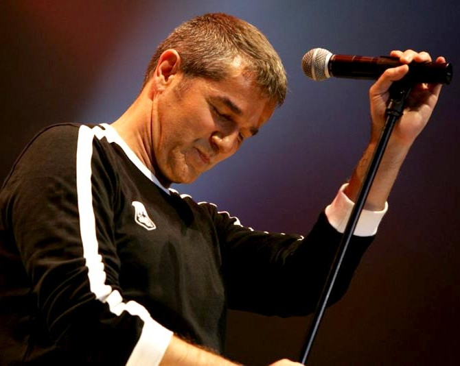 Dan Bitman, solistul de la Holograf, operat intr-o clinica din Viena. "Am ajuns acasa si sunt bine"