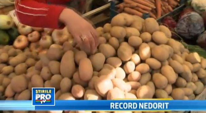 Topul scumpirilor anuntate miercuri in Romania. Cum a sarit pretul la cartofi cu 30% intr-o luna