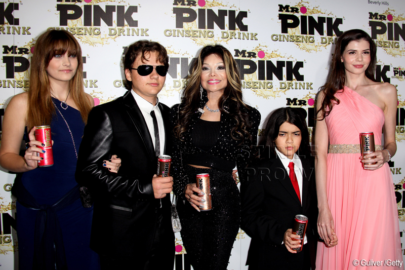 Fotografia la care visa de cand a plecat in America. Monica Gabor, alaturi de LaToya Jackson