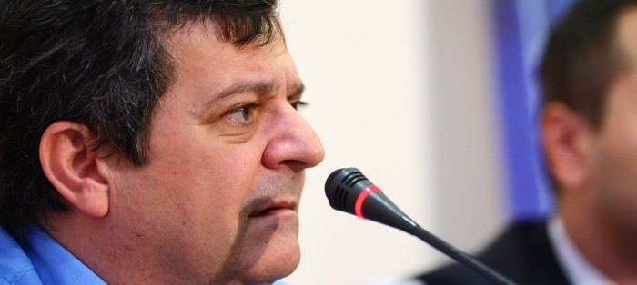 Sima sustine ca a fost amenintat ca va imparti o celula cu Basescu daca nu vinde actiunile din presa