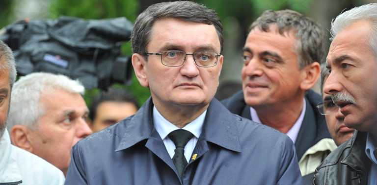 Nume surpriza pentru colegiile USL inainte de alegeri: Gigi Becali, Victor Ciorbea si Petre Roman