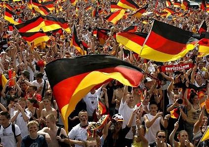 Germania nu mai vrea sa fie azilul Europei. Berlinul reintroduce vizele