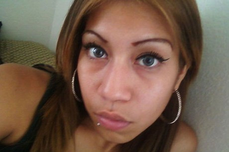 O femeie a fost condamnata la 99 de ani de inchisoare pentru ca si-a maltratat fetita