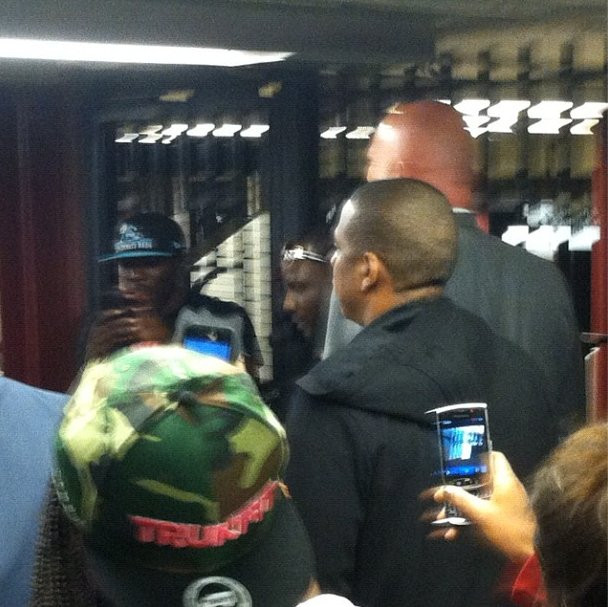 "Baie de multime" pentru rapperul Jay-Z. Surpriza din metrou cu care si-a incantat fanii