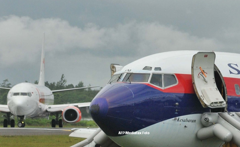 Un avion de pasageri indonezian a aterizat, din greseala, pe alt aeroport decat cel prevazut