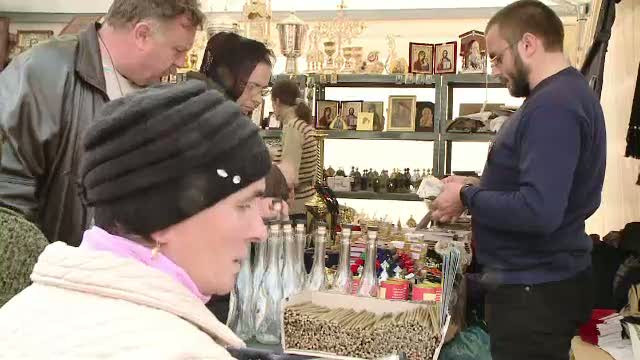 Biserica a strans 2,5 mil. euro din pelerinajul de Sfanta Parascheva. Destinatia banilor, un mister