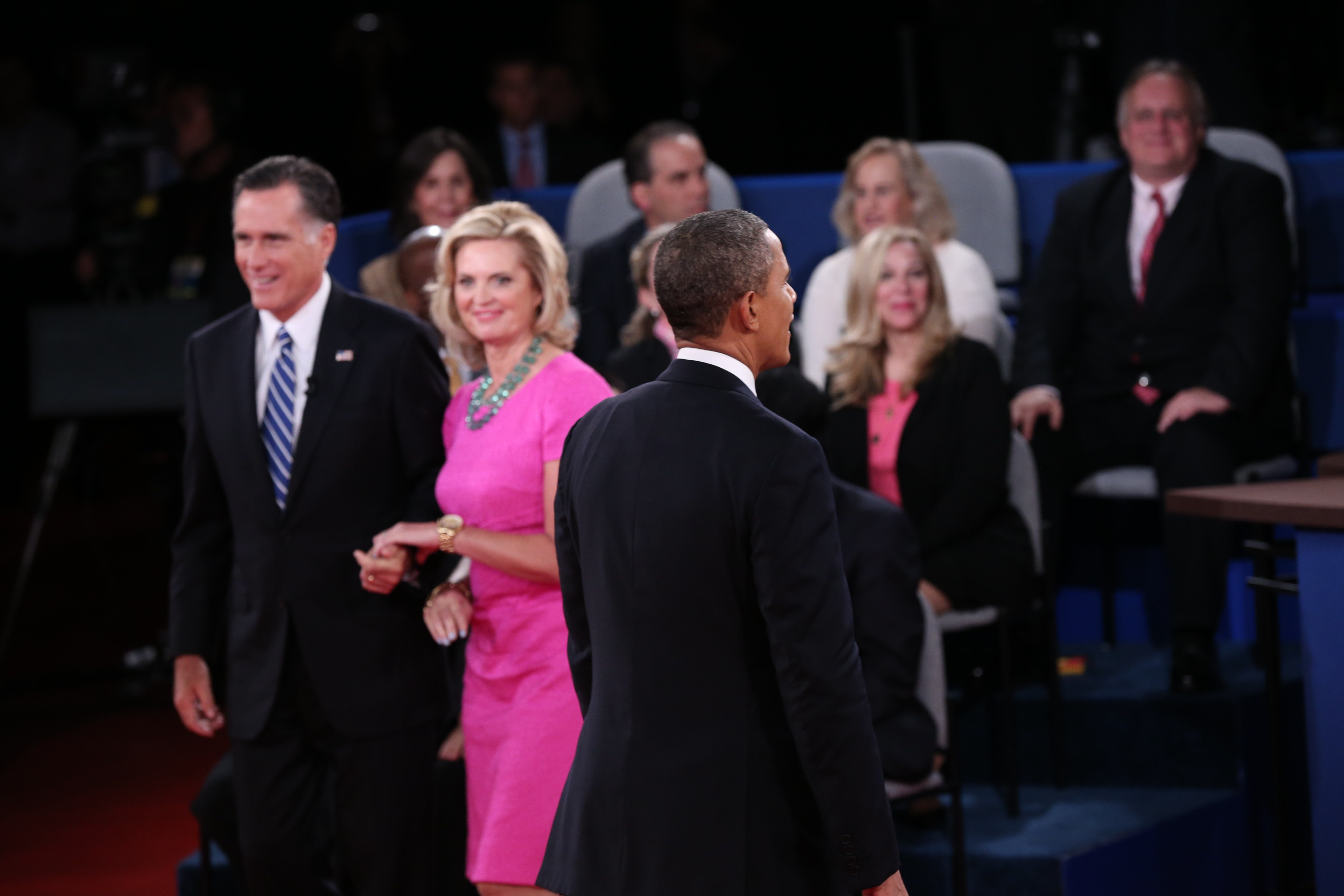 "Dosare intregi pline de femei". Replica lui Romney care a facut internetul sa reactioneze imediat